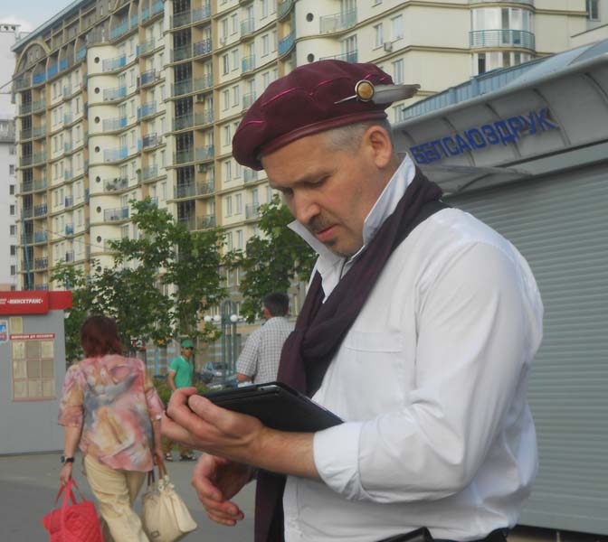 шаржист на свадьбу Минск станция метро Уручье шарж по фото