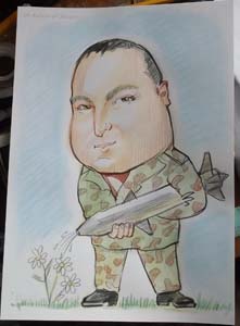 шарж по фото 23 февраля в Минске и Калининграде, мужчина поливает ракетой цветы